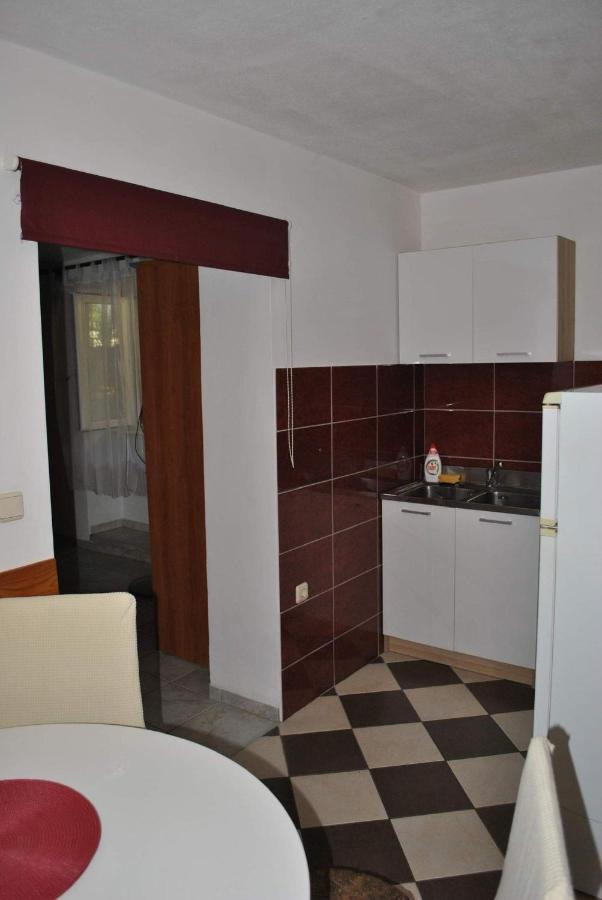 Apartmani Gradac Gradac  Εξωτερικό φωτογραφία