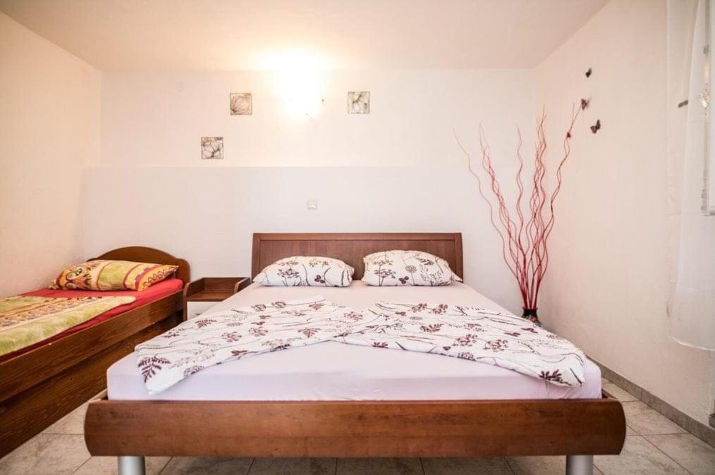 Apartmani Gradac Gradac  Εξωτερικό φωτογραφία